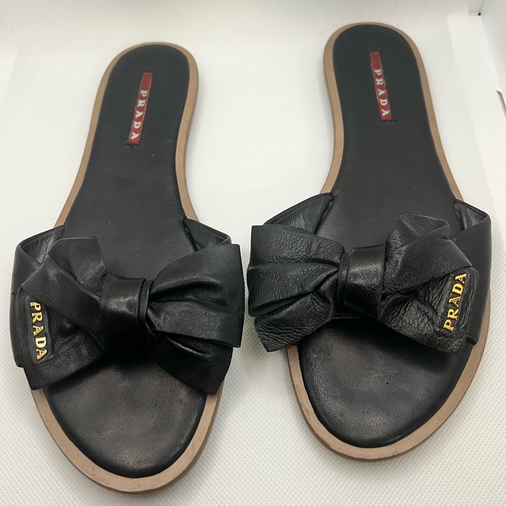 Prada black sandals in good condition used very few times